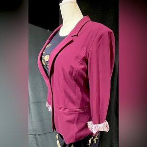 Women’s Raspberry Blazer